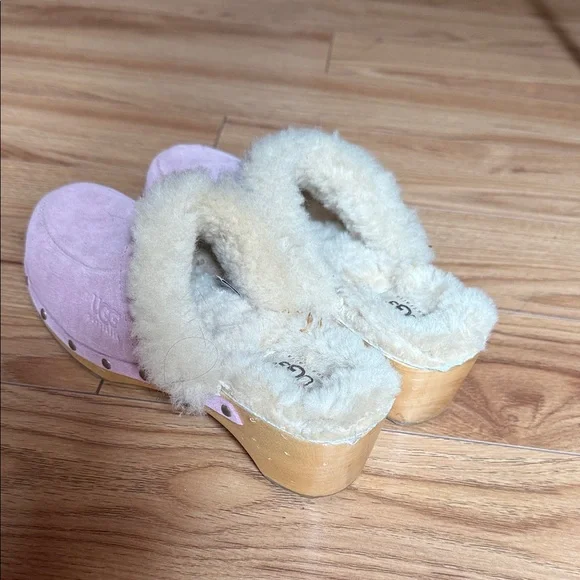 UGG Light Pink Shearling Clogs - Picture 5 of 6